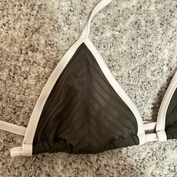 Aerie Wide Rib String Triangle Halter Bikini Top - Picture 4 of 6